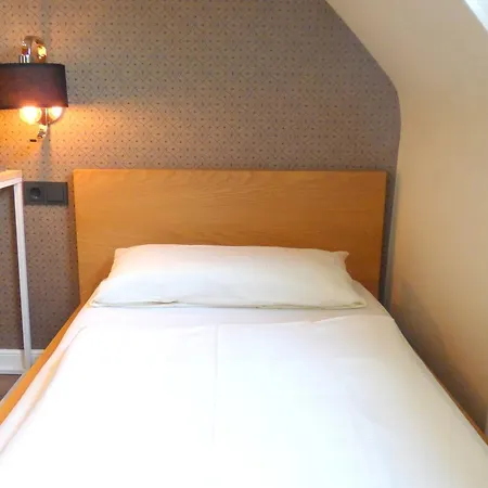Akazienhof Hotel 3*
