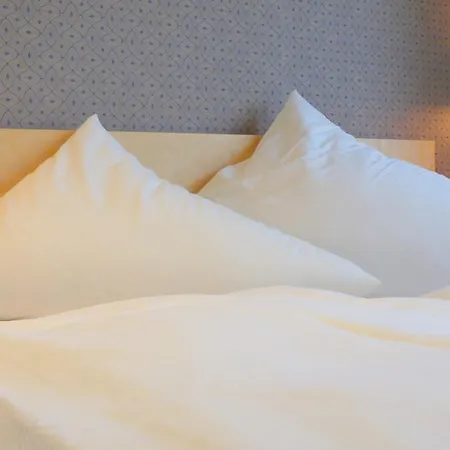 Akazienhof Hotel 3*