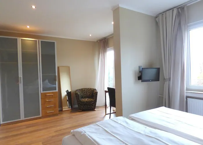 Akazienhof מלון 3*